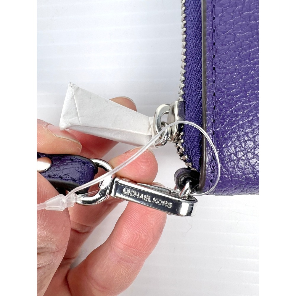 Michael Kors Mercer Smartphone Wristlet Iris‎ Purple Pebbled Leather 32F6SM9E3L - Picture 7 of 10